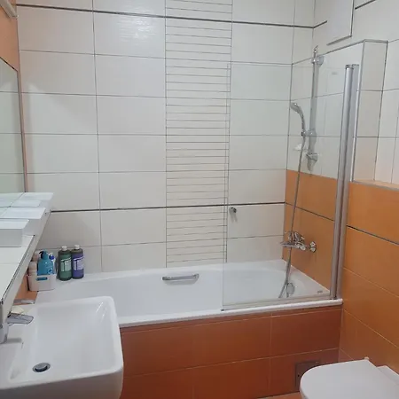 Koloseo 2 Bedrooms - Free Garage Parking, View, 3rd Floor *